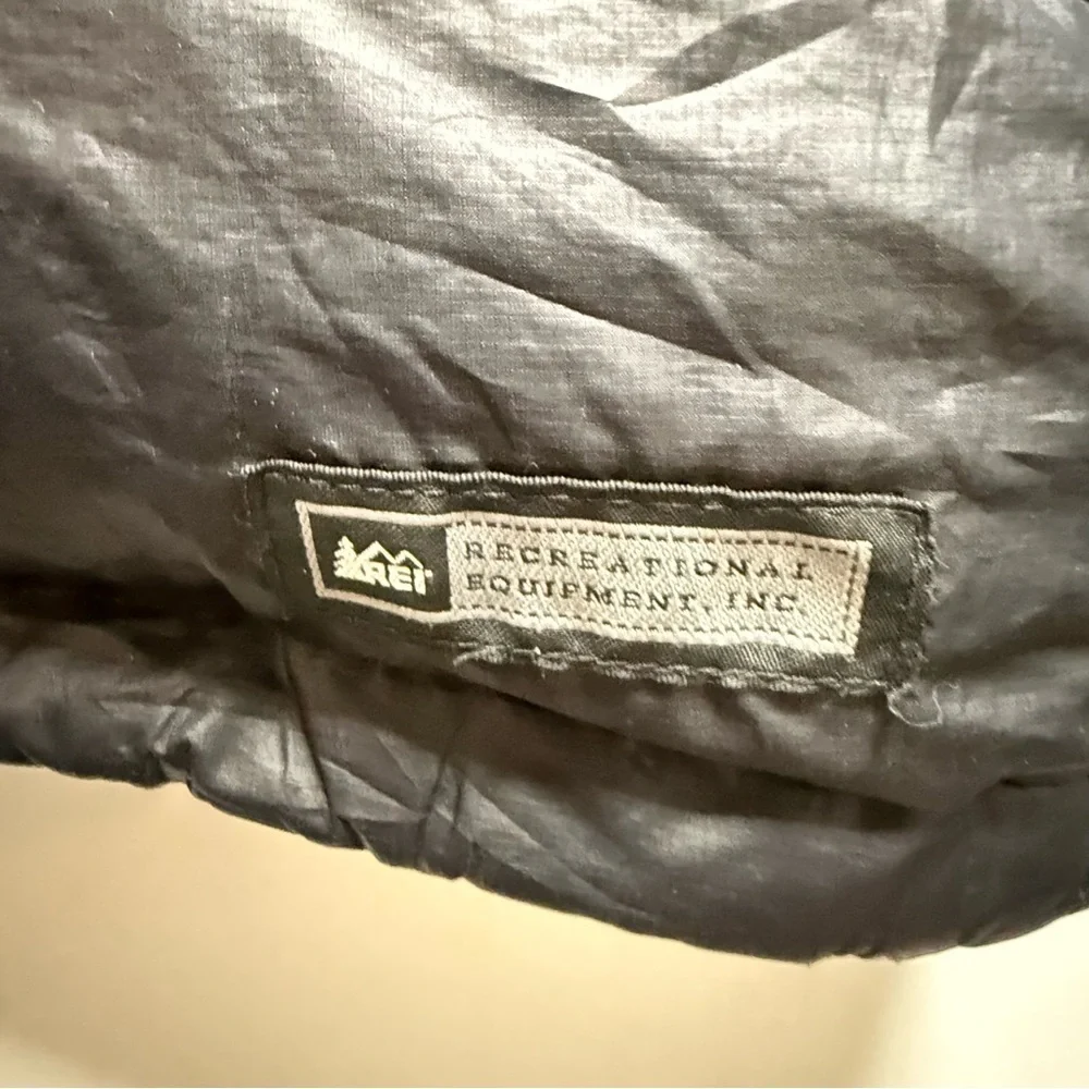 REI Men's Charcoal Puffer Jacket Size XL